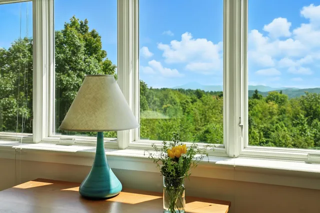 $1,350,000 | 699 Nob Hill Road, Williston, VT 05495