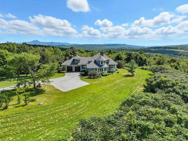 $1,350,000 | 699 Nob Hill Road, Williston, VT 05495
