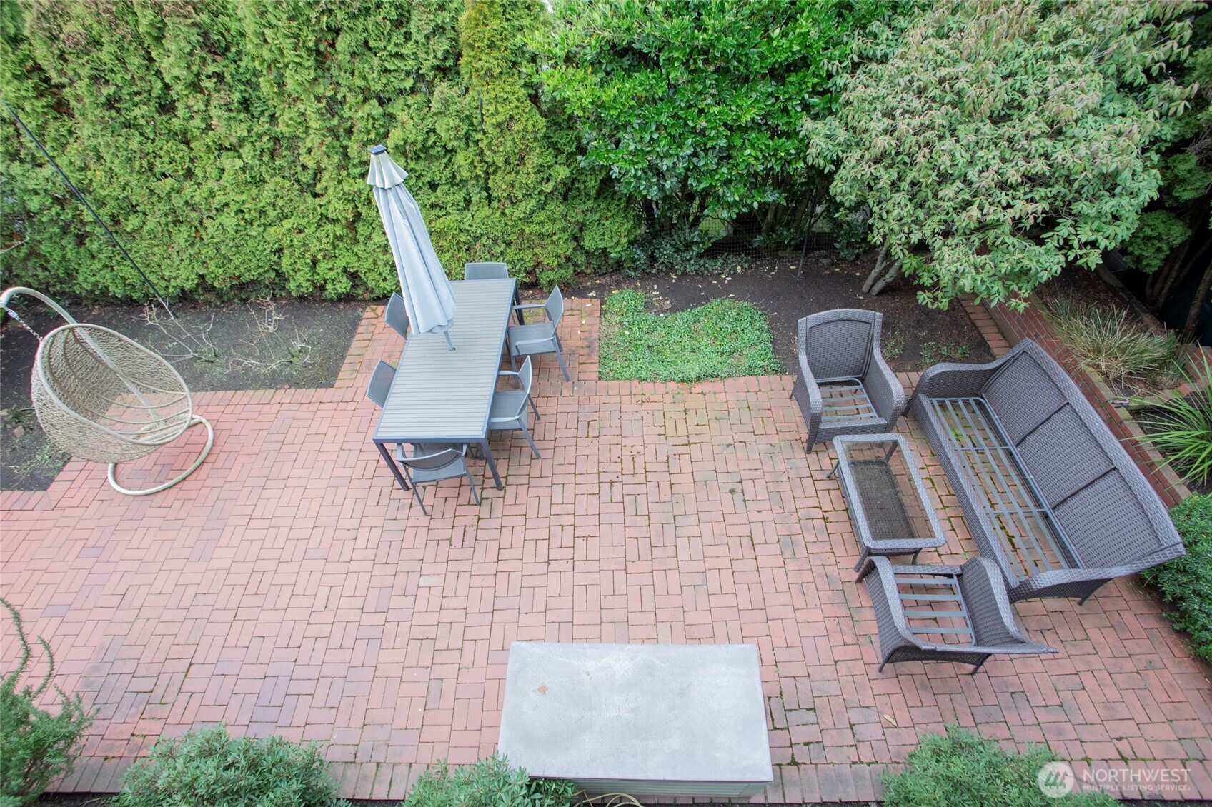 907 Broadway East Seattle, WA 98102 - Photo 33 of 37