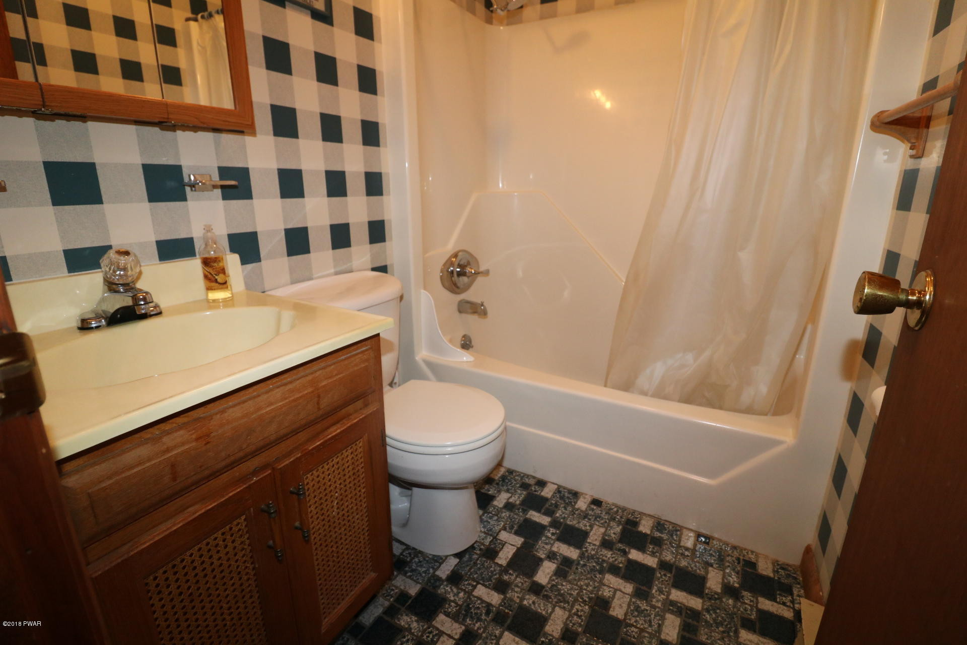 2403 Crest View Road Lake Ariel, PA 18436 - Photo 30 of 46