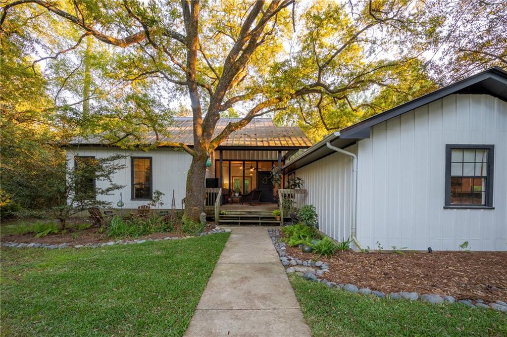 24254 Lowe Davis Road Covington, LA 70435 - Photo 5 of 42 Gallery Image 5