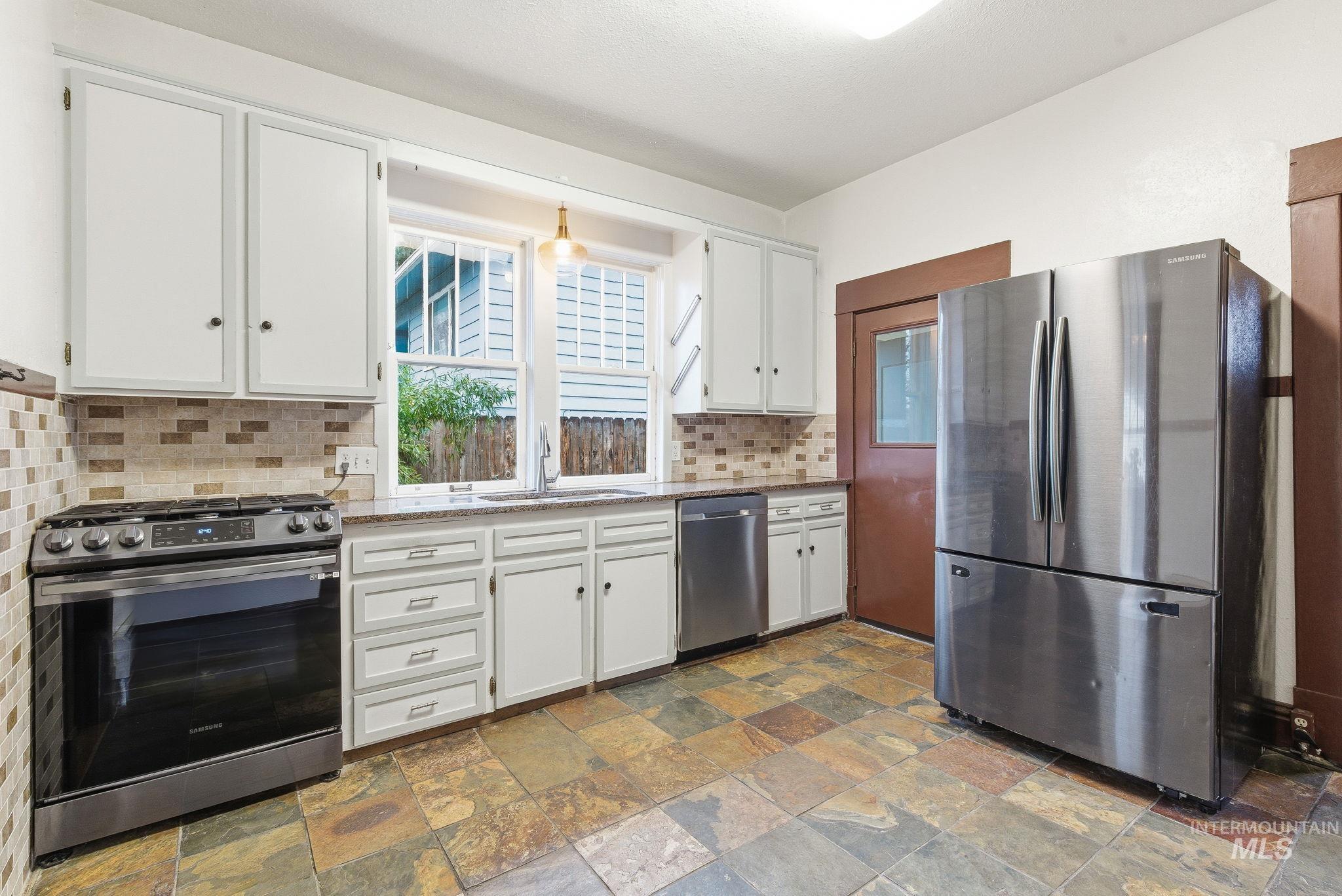 6323 Everett Street Boise, ID 83704 - Photo 20 of 35