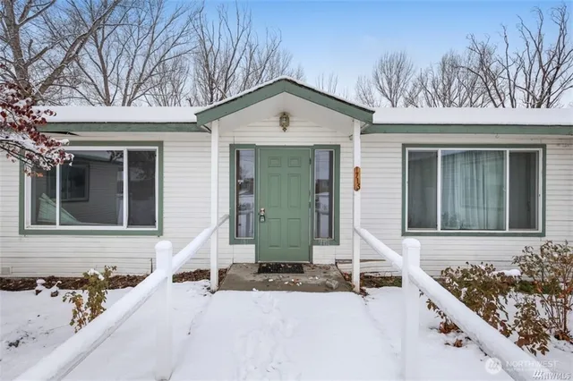 $899,000 | 715 Locust Street, Omak, WA 98841