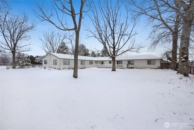 $899,000 | 715 Locust Street, Omak, WA 98841