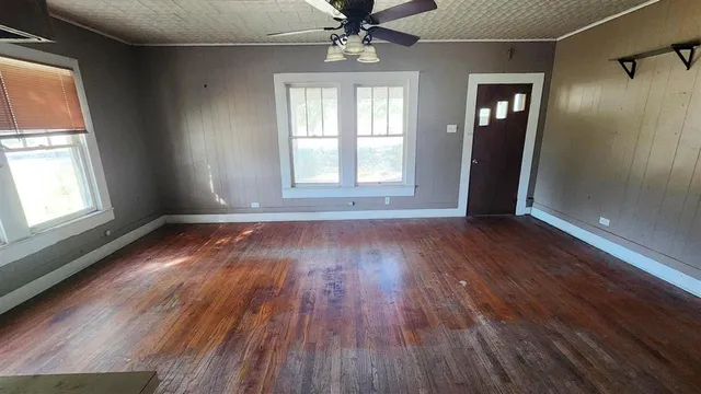 $59,900 | 503 3rd Avenue, Kinder, LA 70648