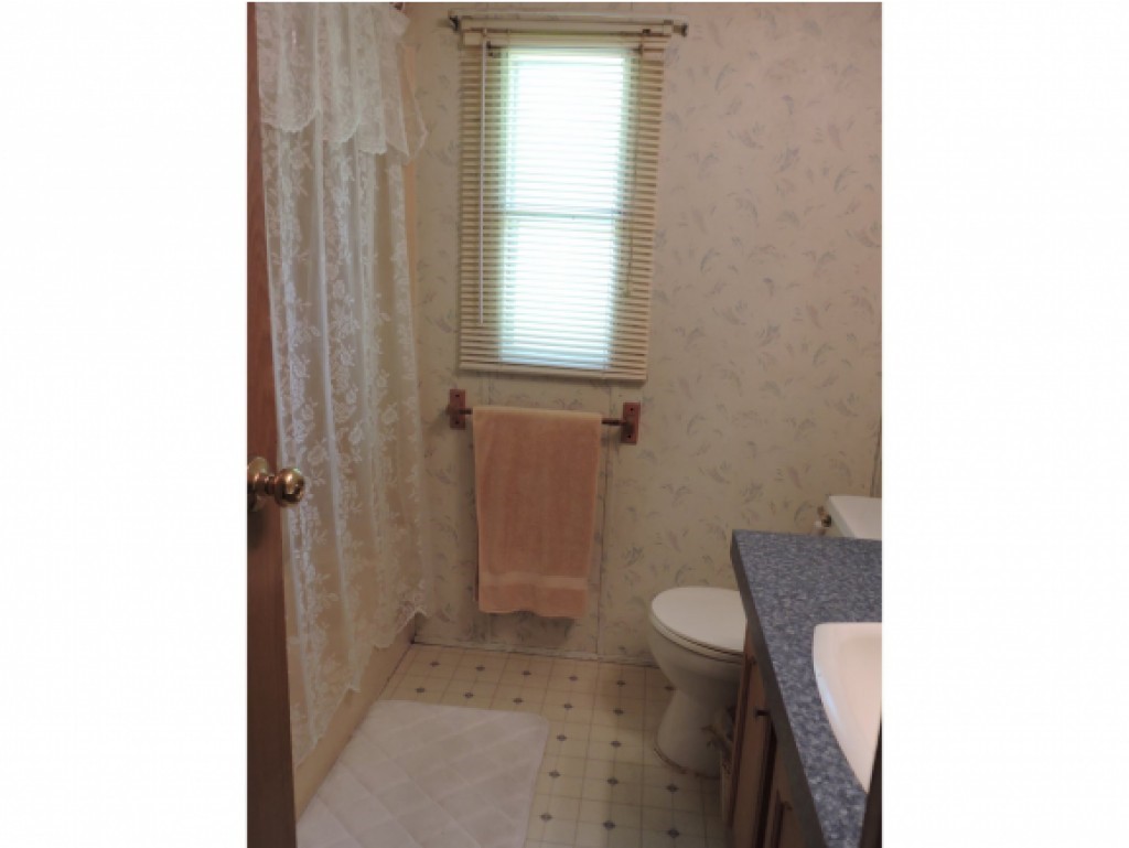 193 Shannon Road Colchester, VT 05446 - Photo 11 of 18 Gallery Image 11