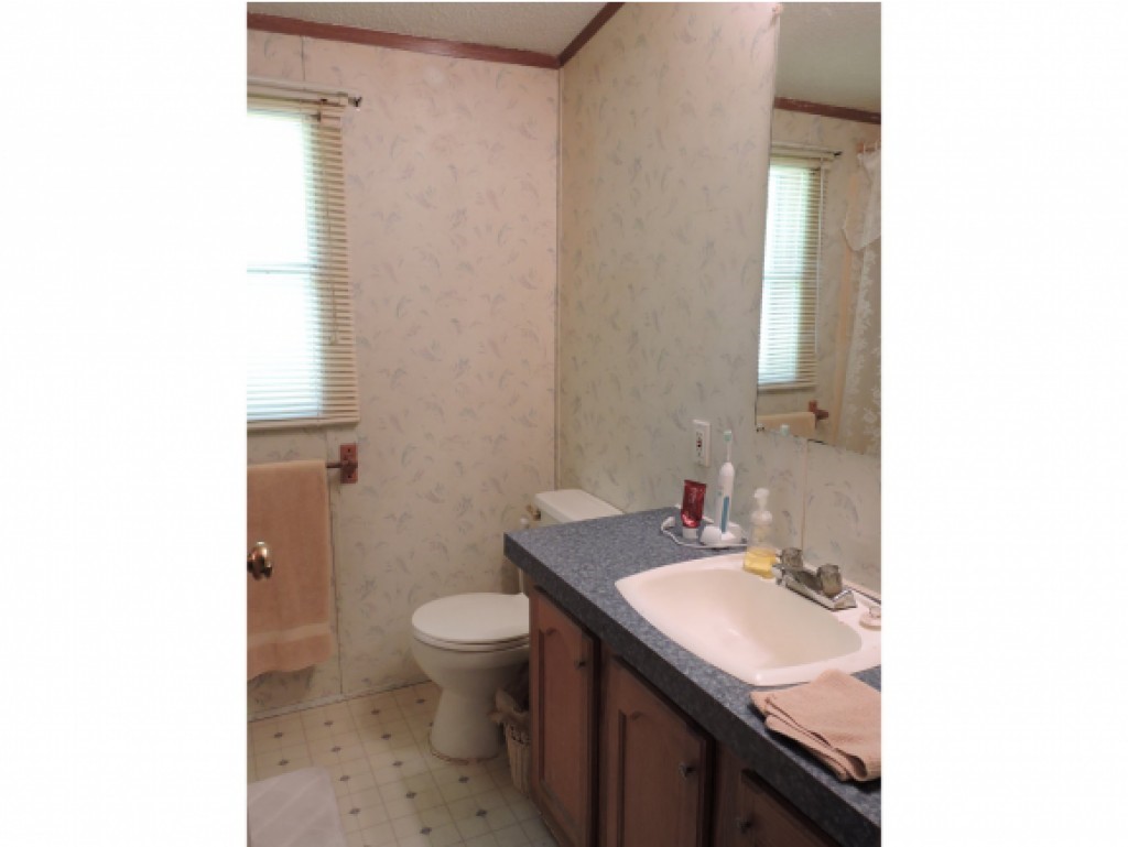 193 Shannon Road Colchester, VT 05446 - Photo 12 of 18 Gallery Image 12