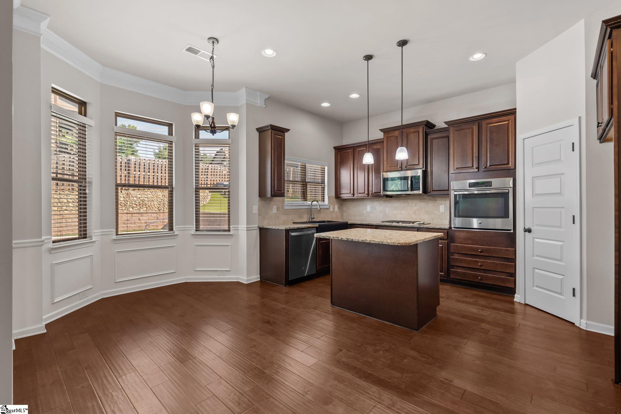 300 Mansfield Lane Greer, SC 29650 - Photo 11 of 38