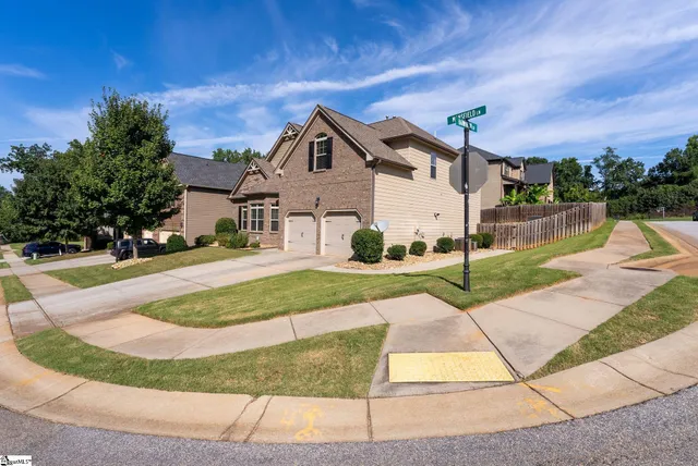 $589,999 | 300 Mansfield Lane, Greer, SC 29650