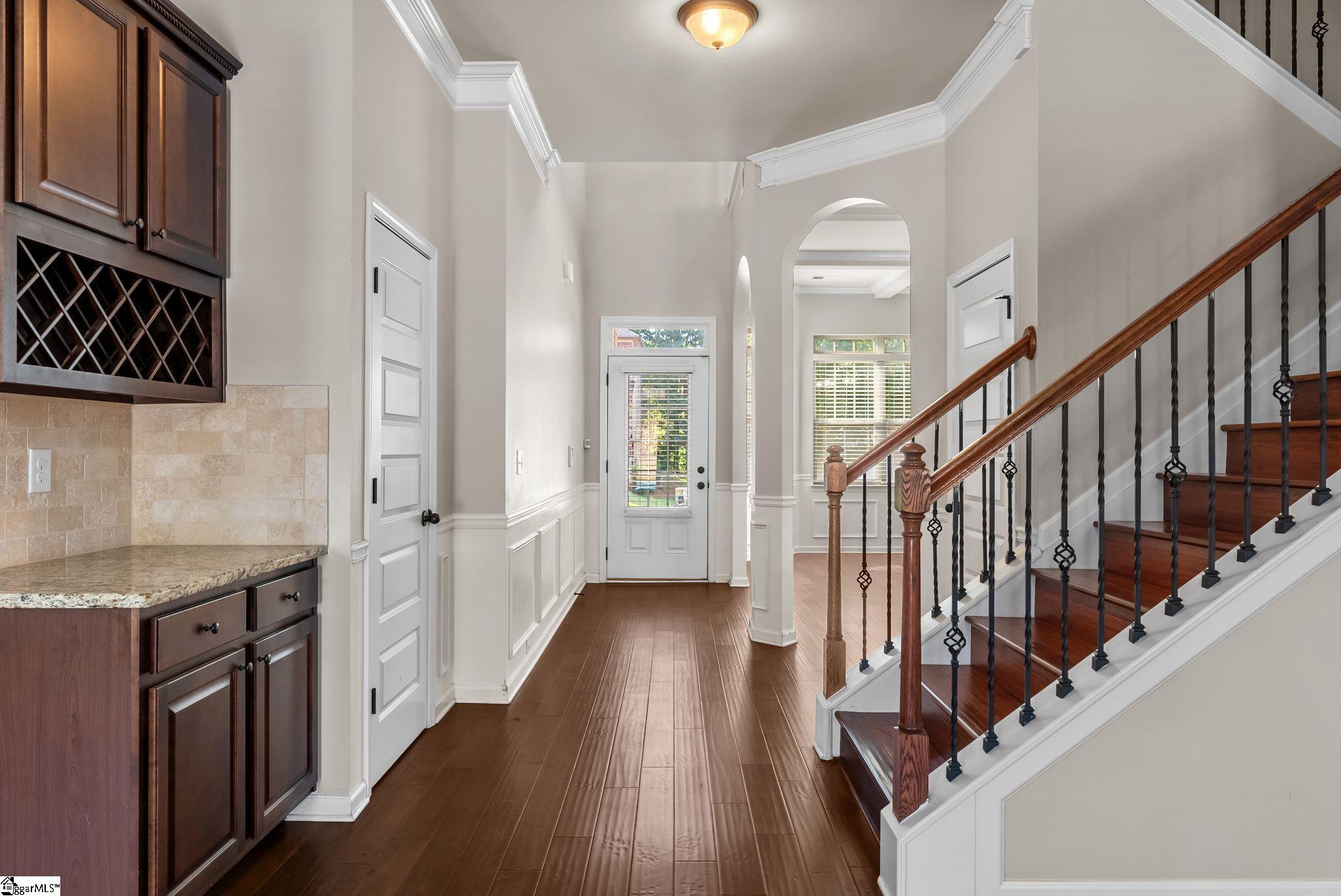 300 Mansfield Lane Greer, SC 29650 - Photo 4 of 38