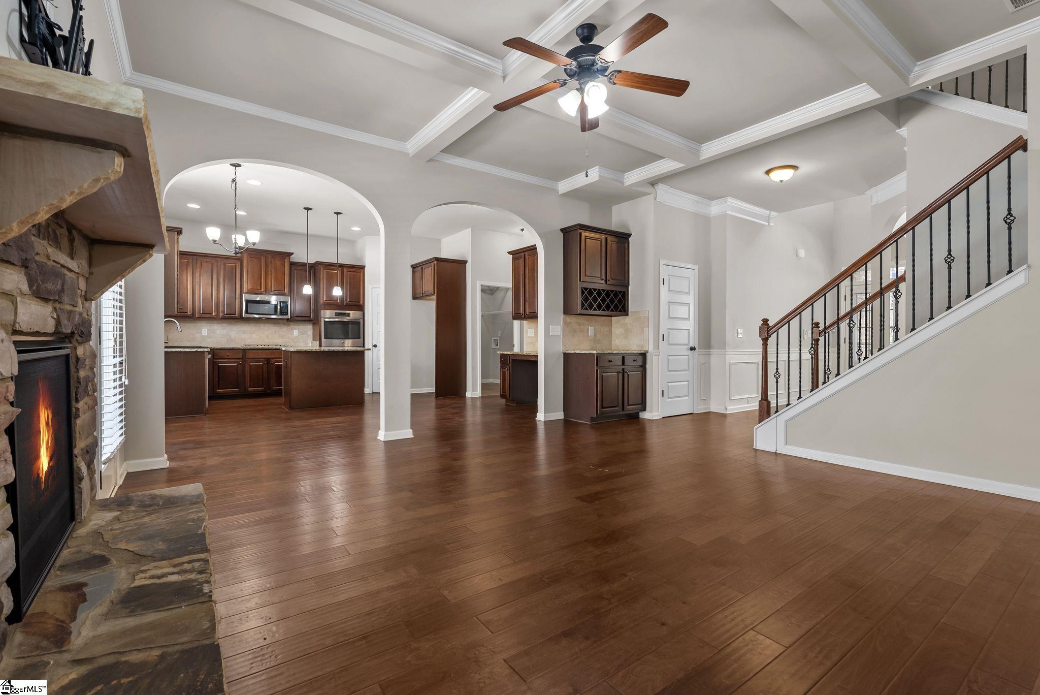 300 Mansfield Lane Greer, SC 29650 - Photo 7 of 38