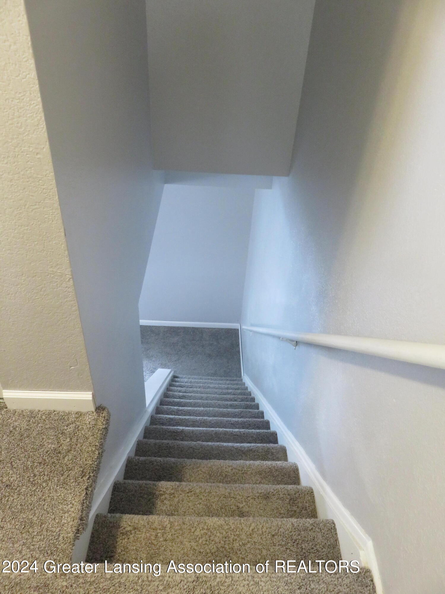 3950 Hunters Ridge Drive, Unit 3 Lansing, MI 48911 - Photo 25 of 34 IMG_3818