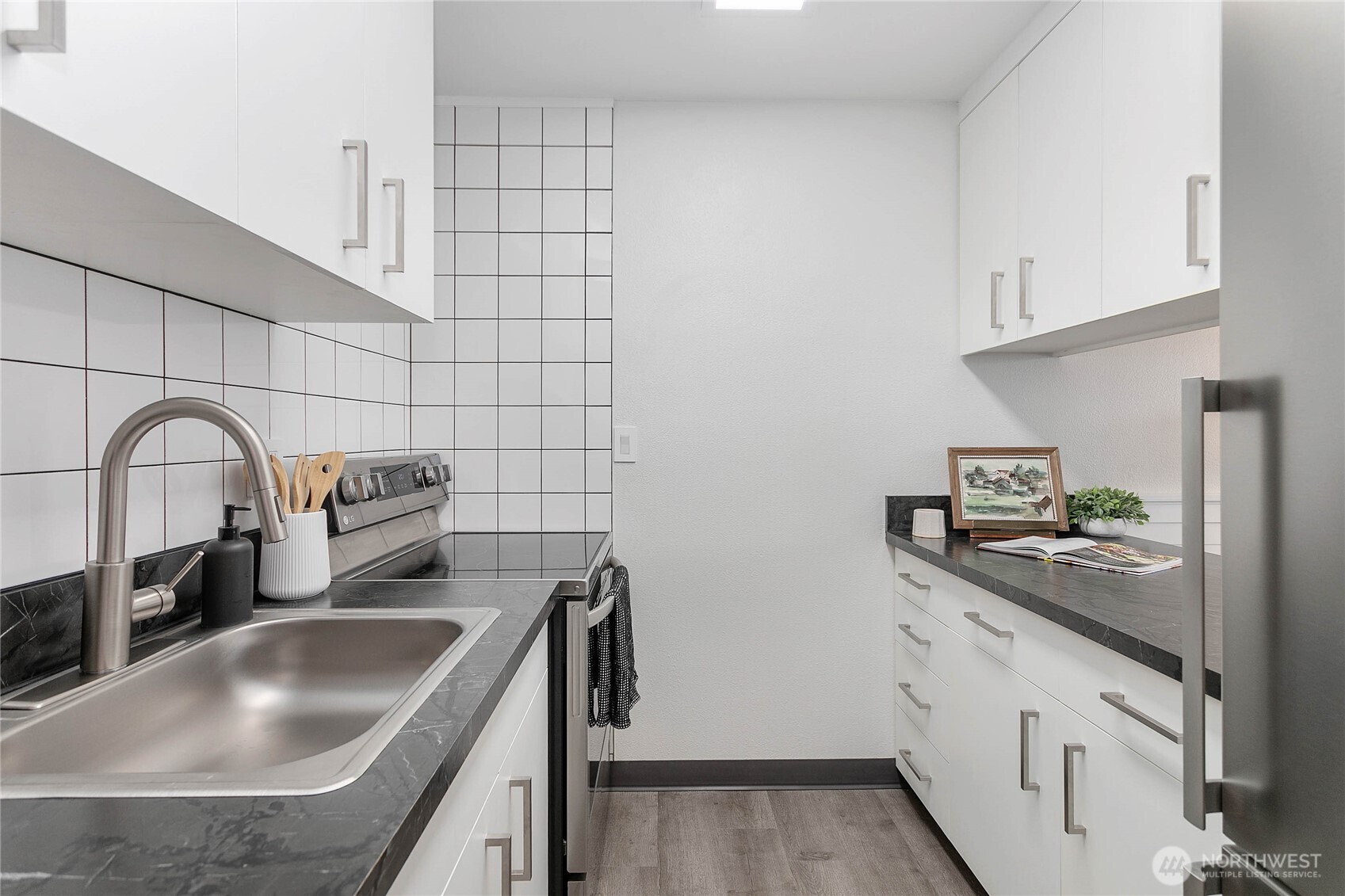 819 High Street, Unit 101 Bellingham, WA 98225 - Photo 9 of 38