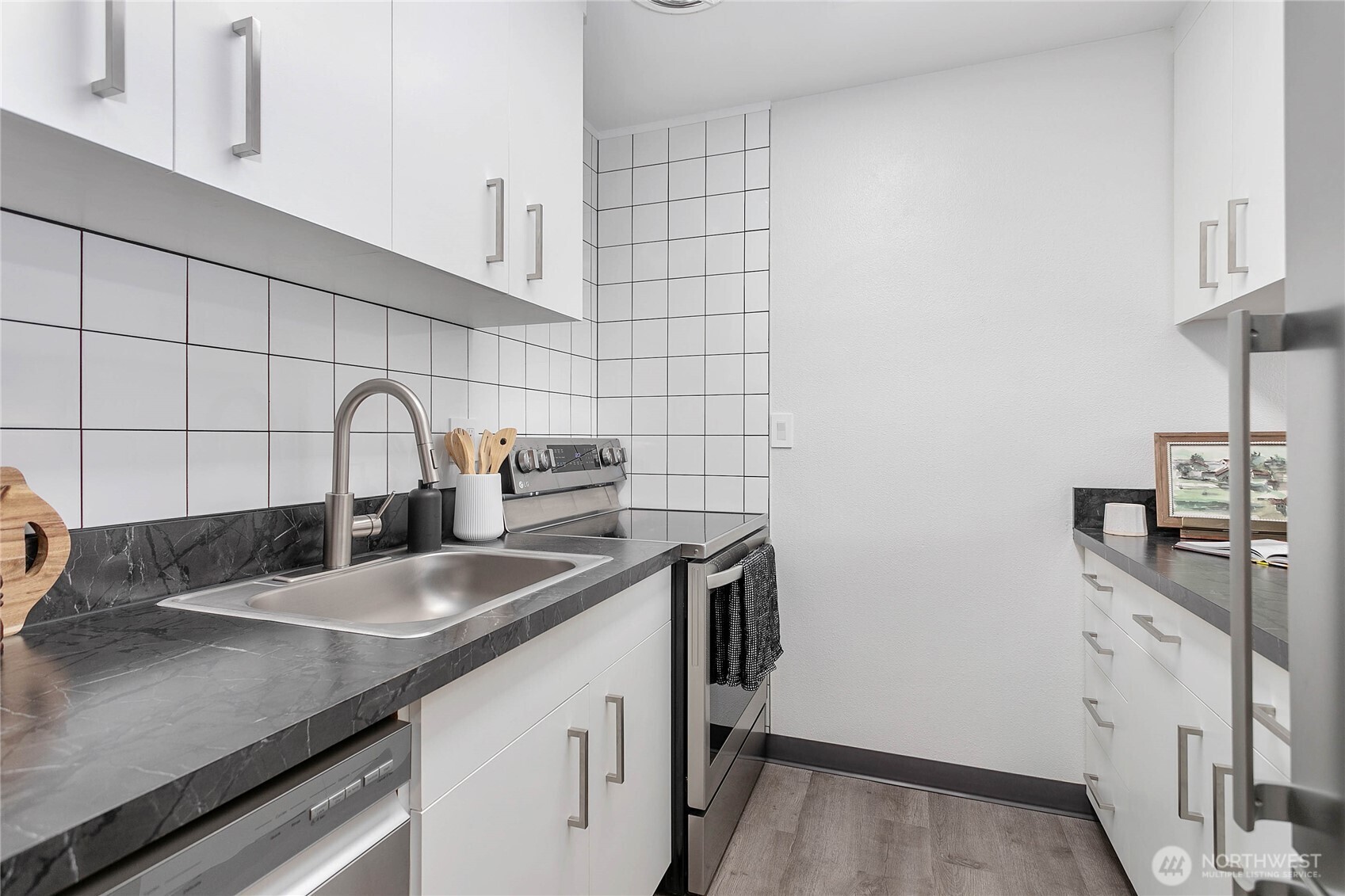 819 High Street, Unit 101 Bellingham, WA 98225 - Photo 10 of 38