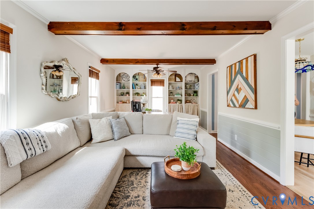 1318 Unison Drive Midlothian, VA 23113 - Photo 27 of 47 a living room with furniture and a potted plant