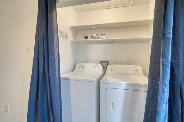 $1,050 | 713 Wellesley Court, Unit A, College Station, TX 77840