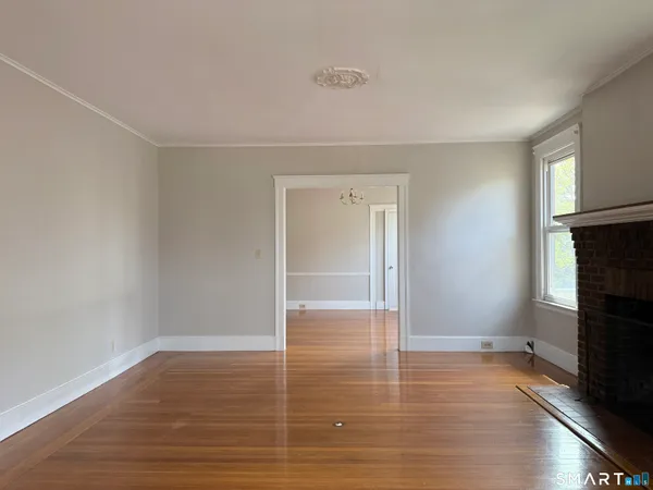 $2,800 | 804 Edgewood Avenue, Unit 2, New Haven, CT 06515