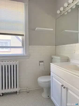 $2,800 | 804 Edgewood Avenue, Unit 2, New Haven, CT 06515
