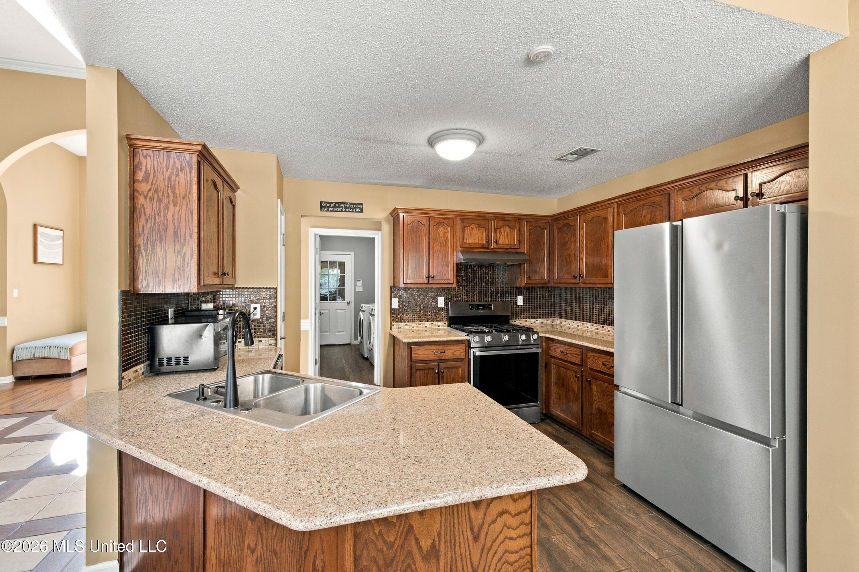 2580 Rasco Road Southaven, MS 38672 - Photo 13 of 30 022_GB4A4304
