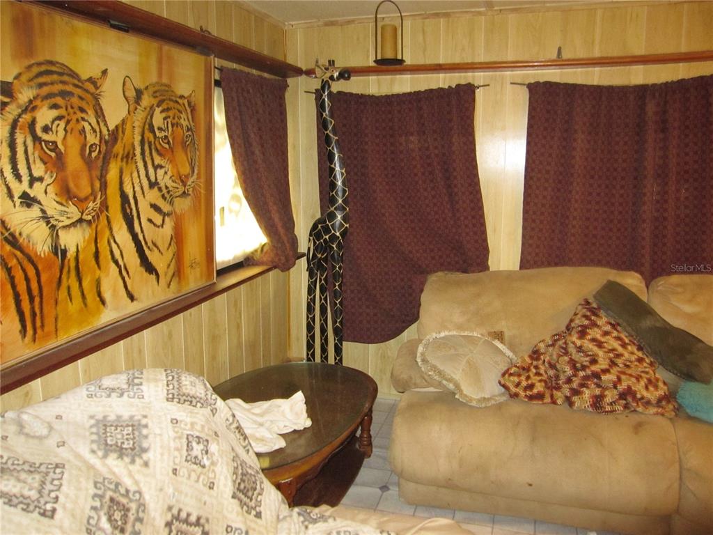 37736 Phelps Road Zephyrhills, FL 33541 - Photo 20 of 30 Gallery Image 20