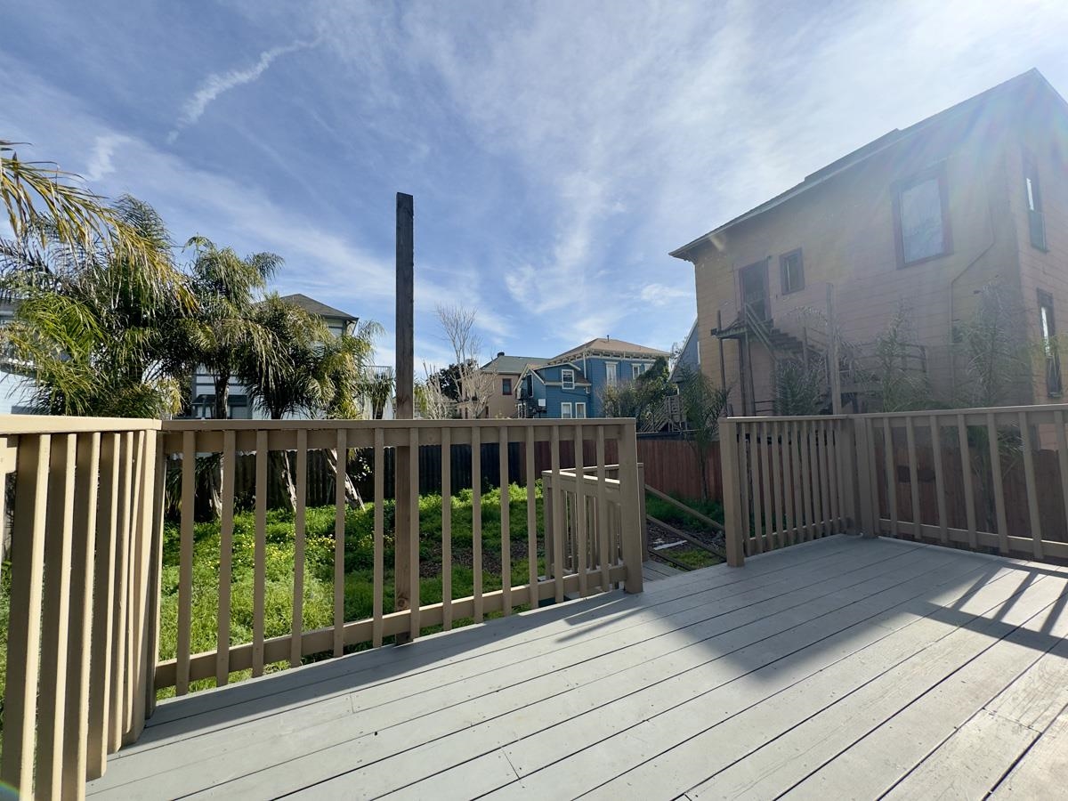 1022 Chestnut Street Oakland, CA 94607 - Photo 55 of 60 Deck featuring a residential view