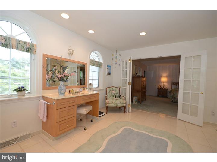 364 Strathmore Road Bryn Mawr, PA 19010 - Photo 11 of 22 Bedroom - Main