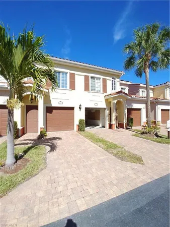 $2,000 | 20140 Estero Gardens Circle, Unit 204, Estero, FL 33928