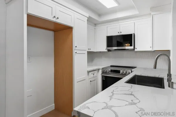 $325,000 | 4230 48th Street, Unit 2, San Diego, CA 92115
