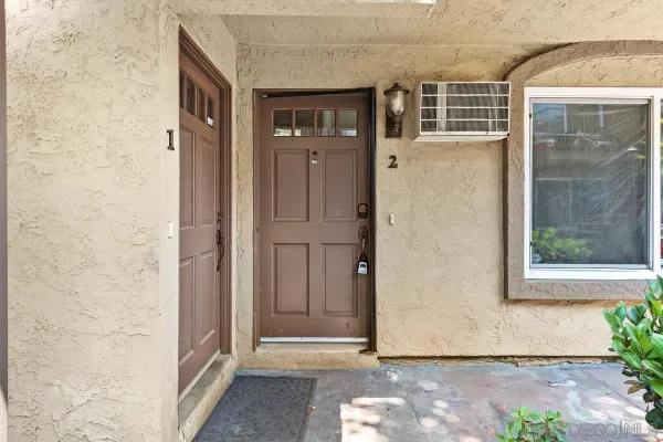 $325,000 | 4230 48th Street, Unit 2, San Diego, CA 92115