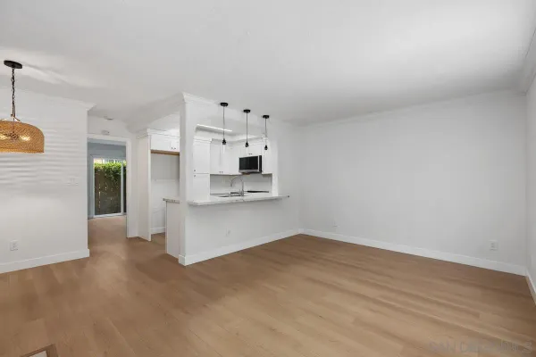 $325,000 | 4230 48th Street, Unit 2, San Diego, CA 92115
