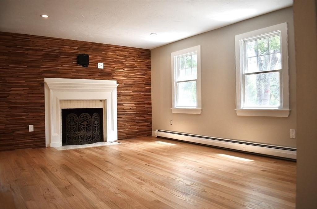 302 Bearses Way Barnstable, MA 02601 - Photo 17 of 40 Gallery Image 17