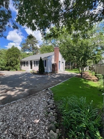 302 Bearses Way Barnstable, MA 02601 - Photo 5 of 40 Gallery Image 5