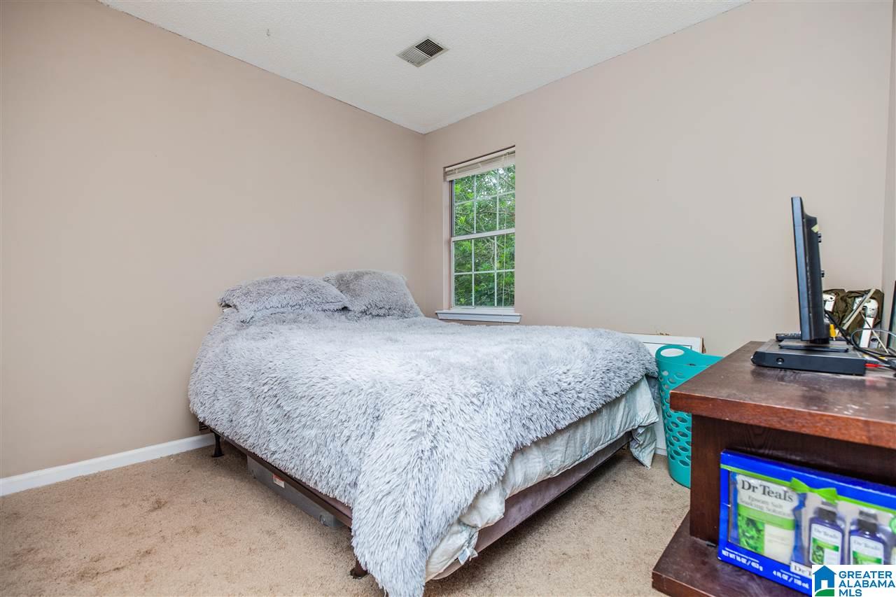 112 Berryhill Drive Alabaster, AL 35007 - Photo 14 of 29