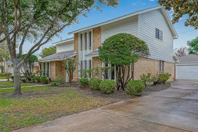 $2,480 | 2831 Pecan Ridge Drive, Sugar Land, TX 77479