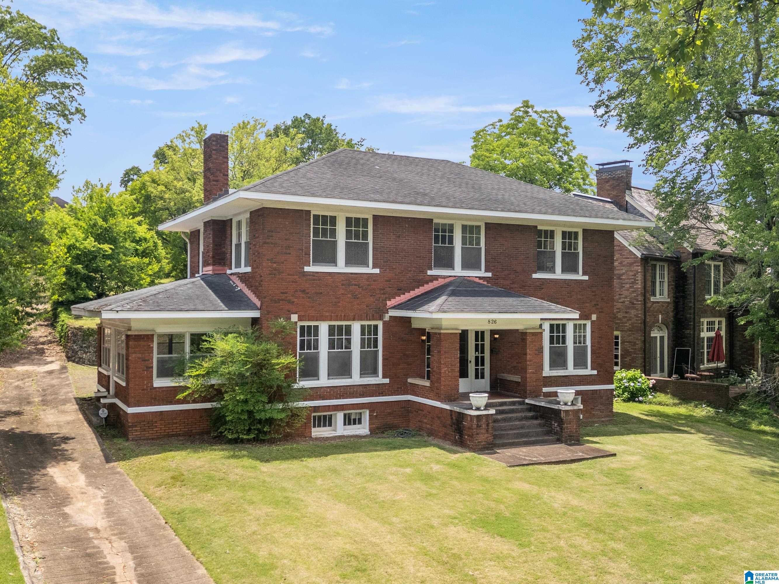 826 Essex Road Birmingham, AL 35222 - Photo 1 of 57