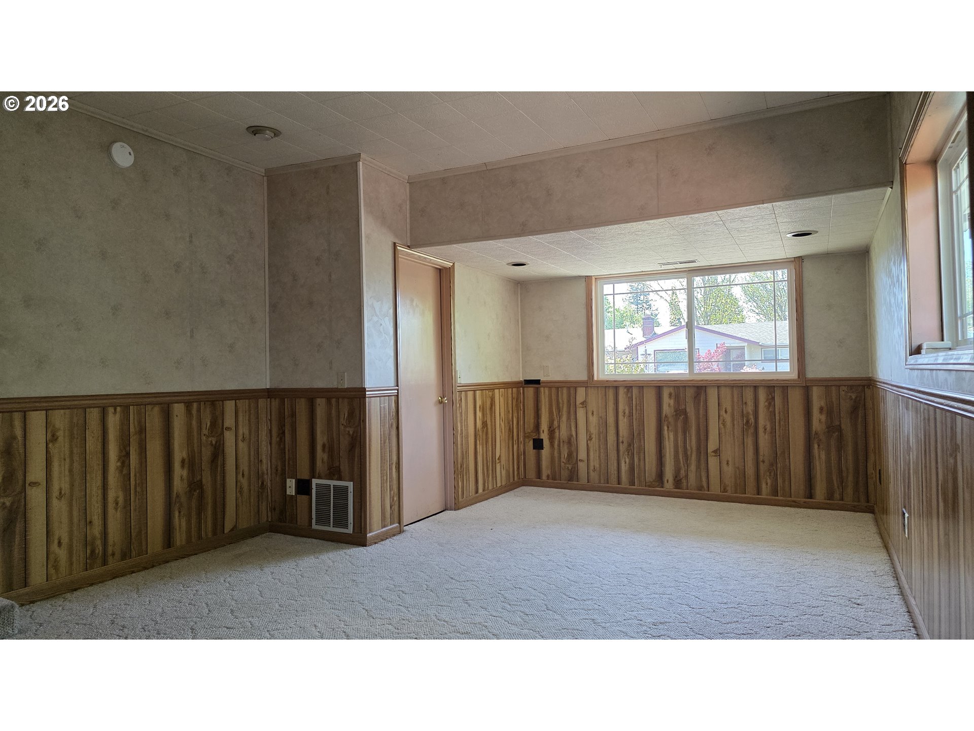 1047 Baxter Street Eugene, OR 97402 - Photo 23 of 36