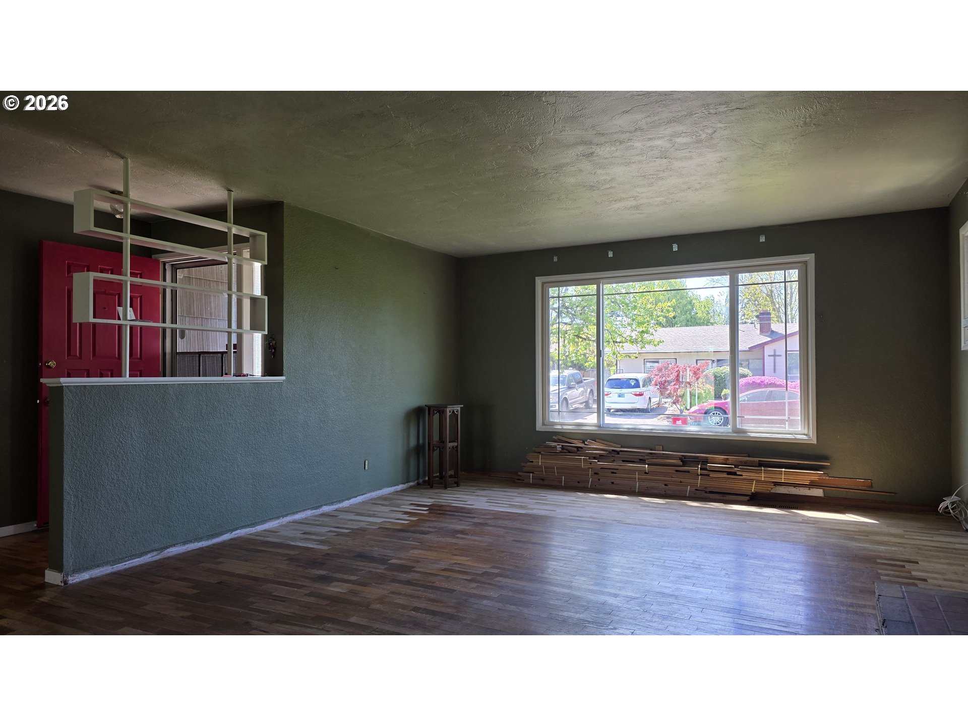 1047 Baxter Street Eugene, OR 97402 - Photo 5 of 36