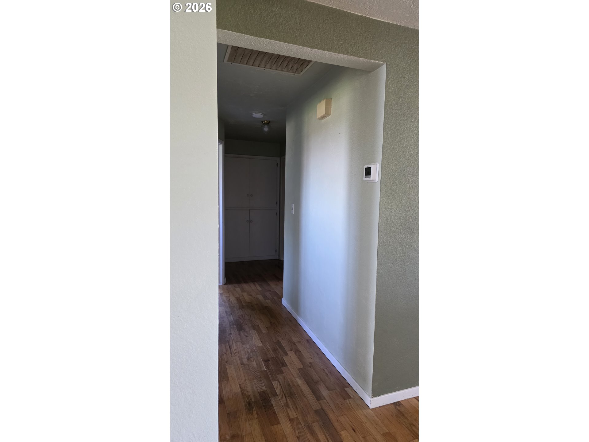 1047 Baxter Street Eugene, OR 97402 - Photo 9 of 36