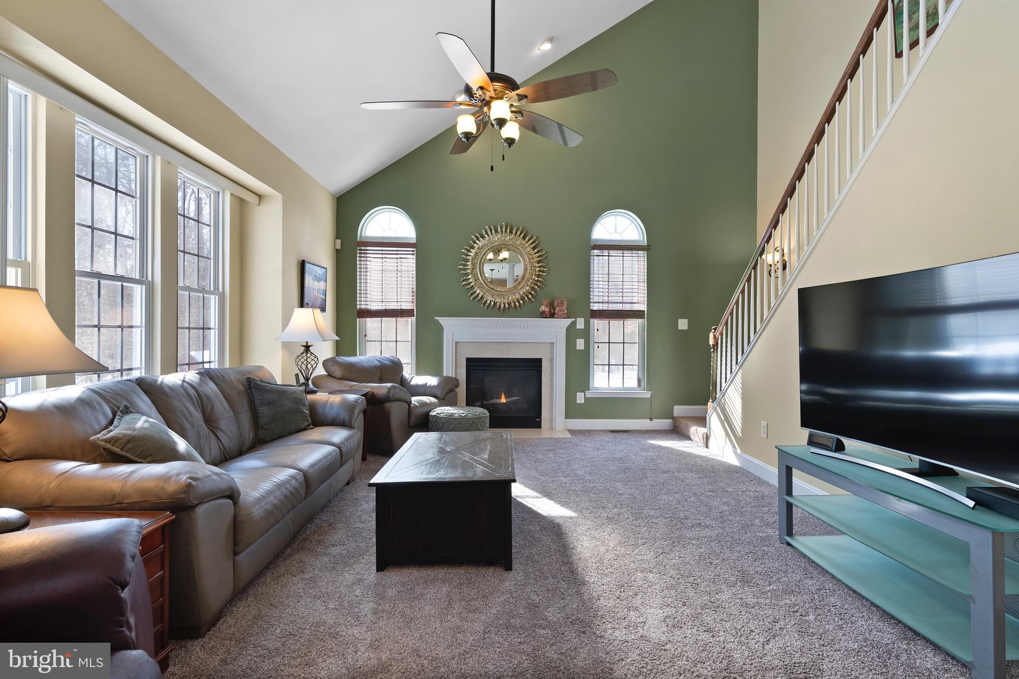 10 Laurel Wood Court Laurel Springs, NJ 08021 - Photo 21 of 63 Family Room