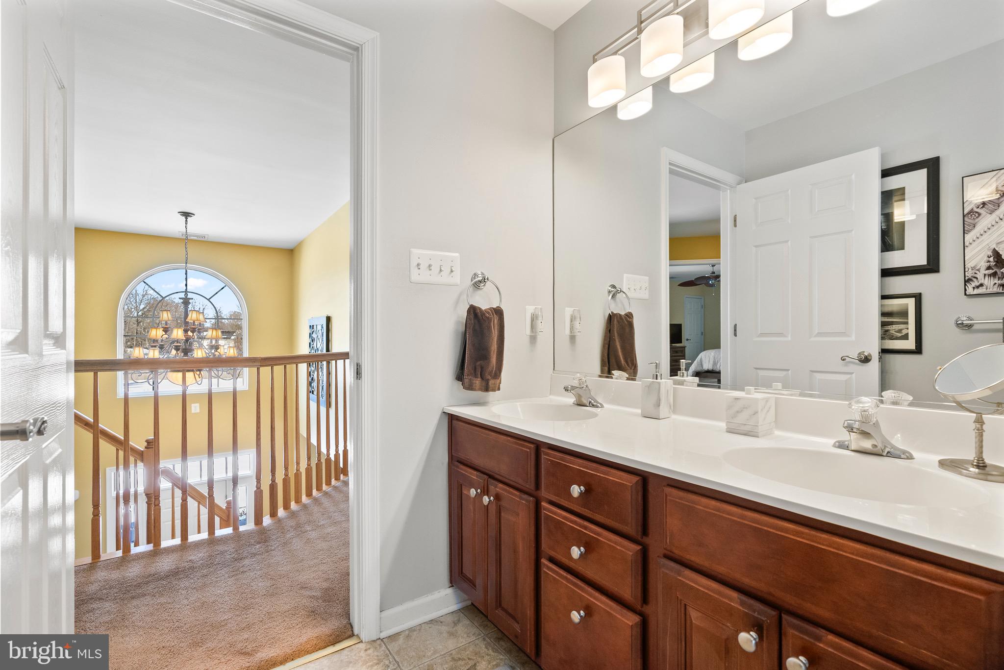 10 Laurel Wood Court Laurel Springs, NJ 08021 - Photo 46 of 63 Second Bathroom