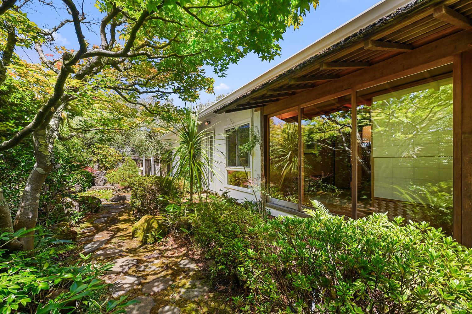 73 Cloud View Road Sausalito, CA 94965 - Photo 51 of 60