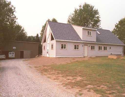 32 Lakeview Road Fombell, PA 16123 - Photo 1 of 1 Gallery Image 1