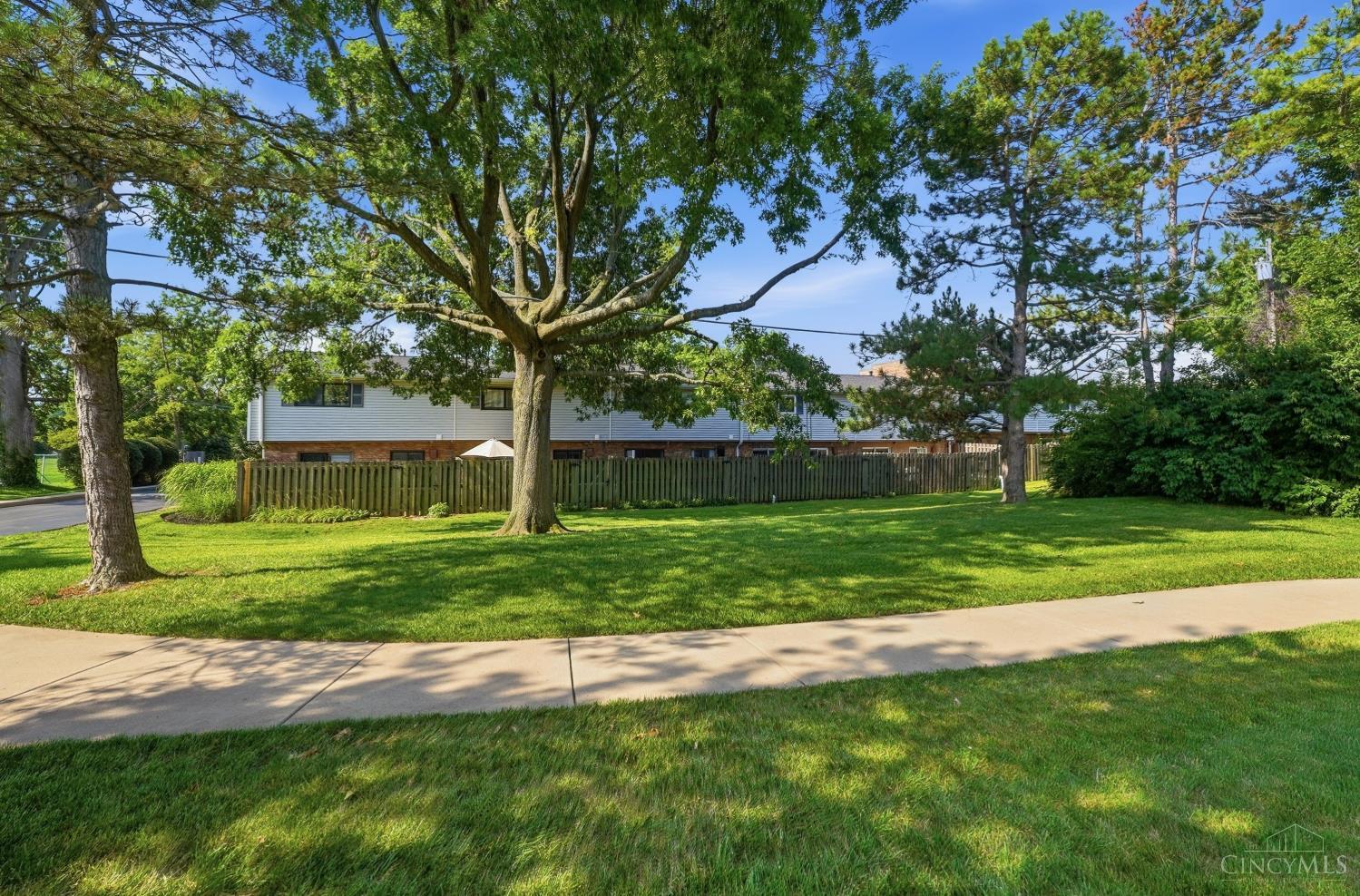 7752 Montgomery Road, Unit 3 Cincinnati, OH 45236 - Photo 37 of 43