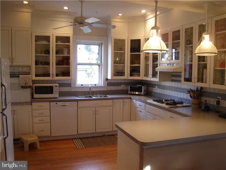 103 Centre Street Haddonfield, NJ 08033 - Photo 2 of 24