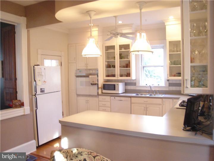 103 Centre Street Haddonfield, NJ 08033 - Photo 3 of 24