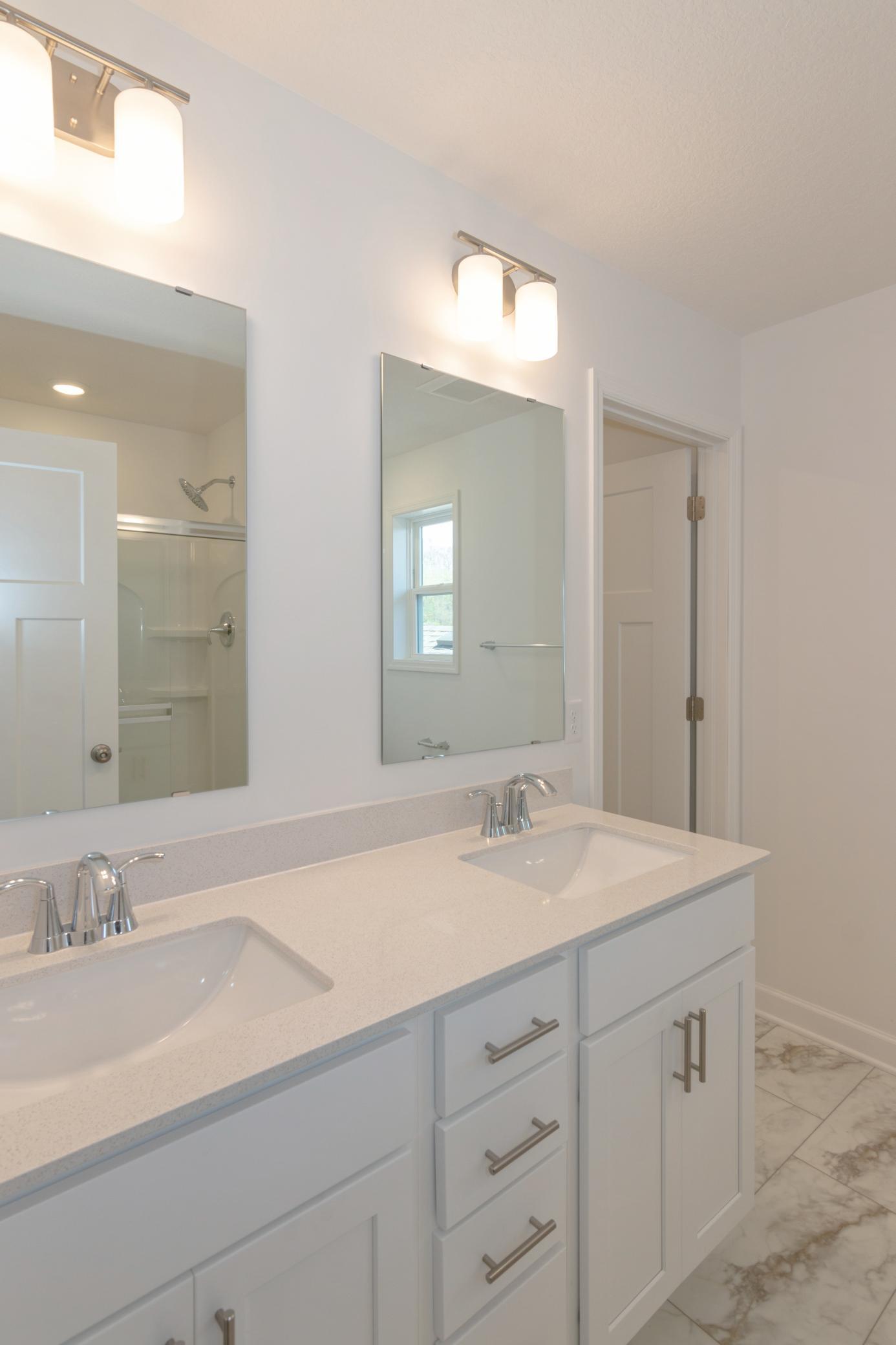 2033 Hadley Hills Drive Northeast Rochester, MN 55906 - Photo 10 of 45