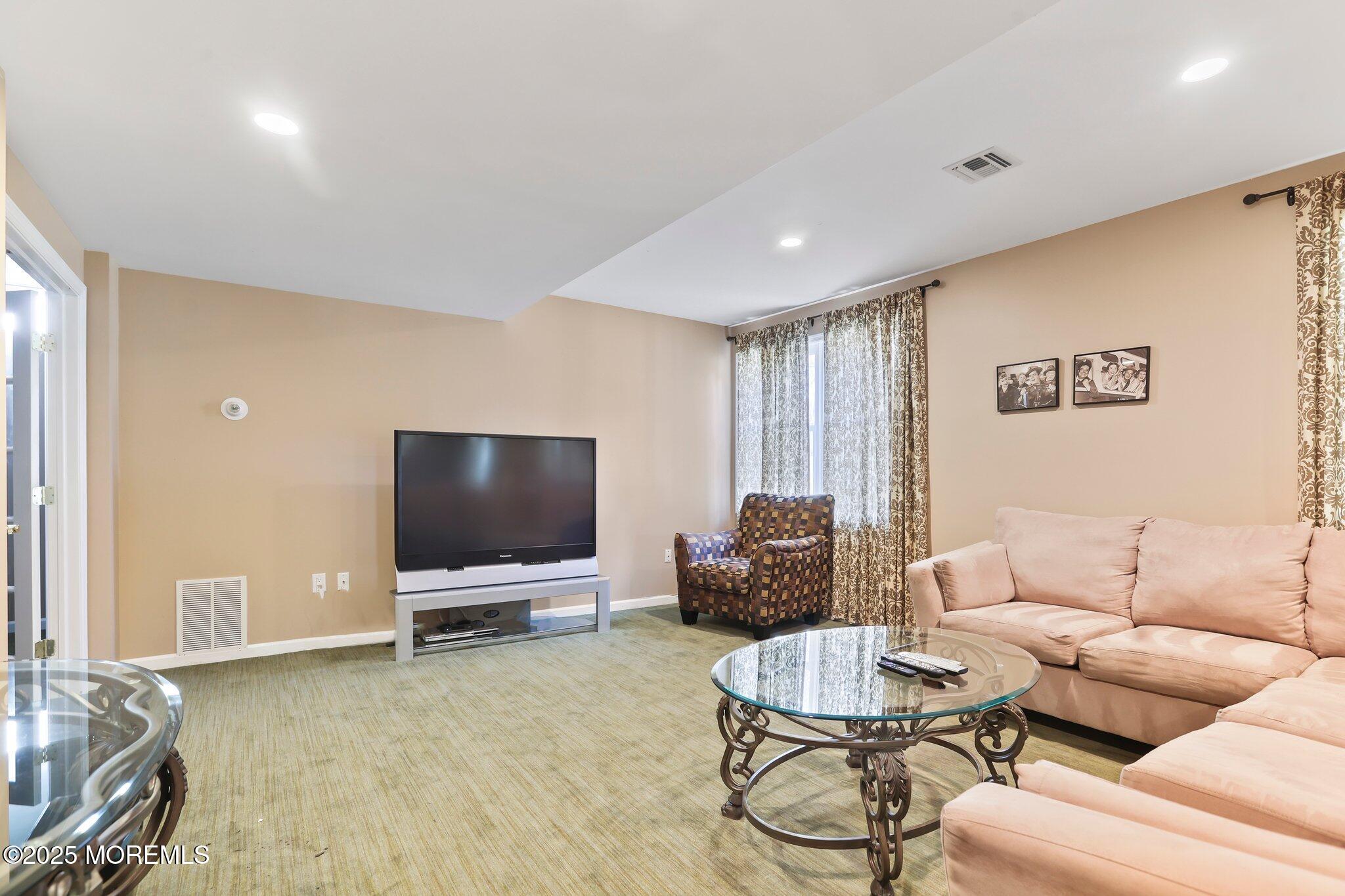 32 Bloomfield Road Manalapan, NJ 07726 - Photo 45 of 47 26-web-or-mls-LPM_6616