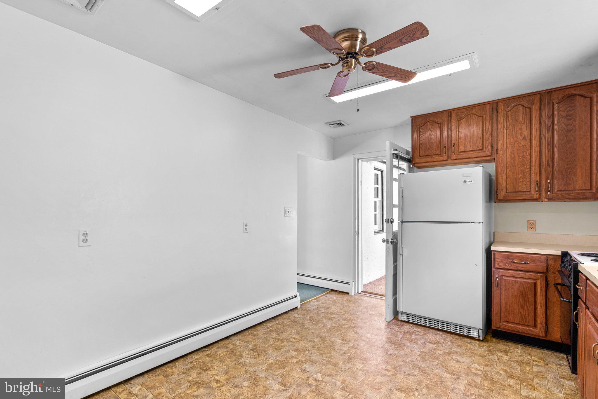 14801 Wannas Drive Accokeek, MD 20607 - Photo 11 of 30 Kitchen and door to breezeway and bonus room