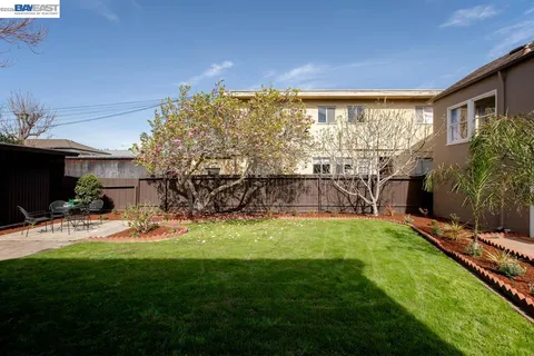 $1,095,000 | 1321 Pearl Street, Alameda, CA 94501