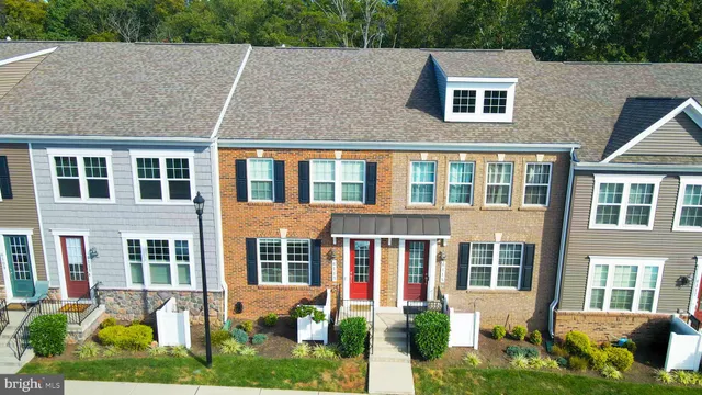 $555,000 | 6113 Camerons Ferry Drive, Haymarket, VA 20169